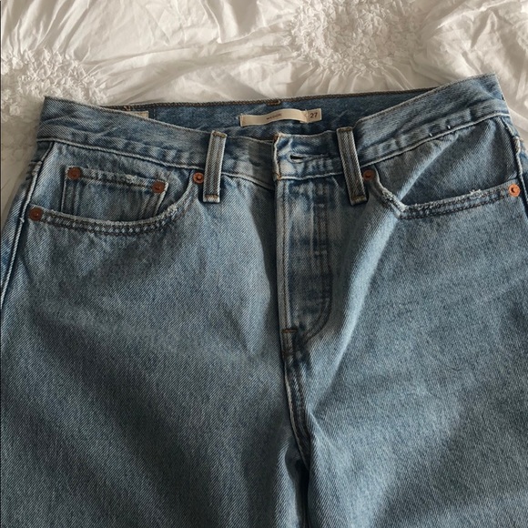 Levis Wedgie - Picture 4 of 4